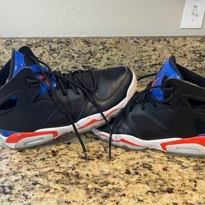 I’m selling Jordan 6